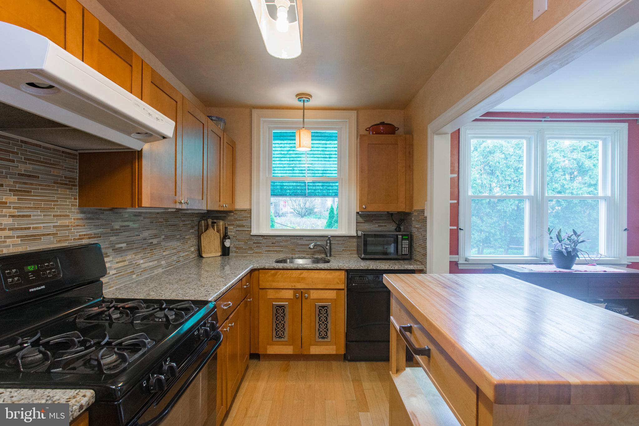 235 St Laurence Road Upper Darby, PA 19082 - Photo 6 of 29 Gallery Image 6