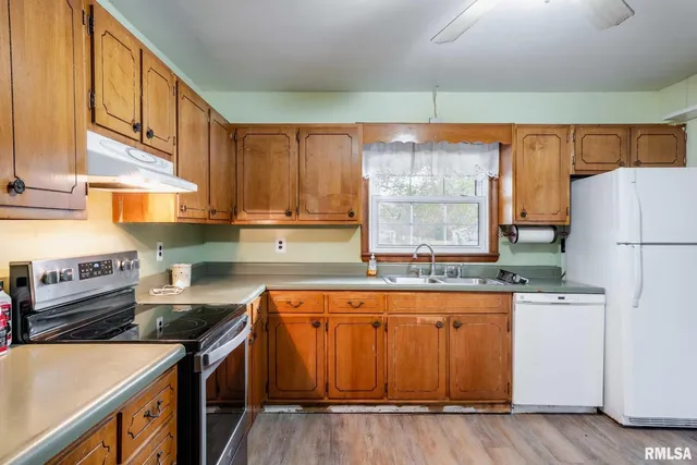 $150,000 | 395 North Hankins Road, Harrisburg, IL 62946