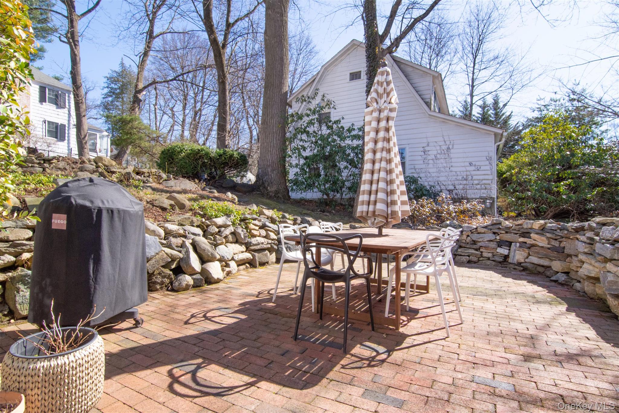 116 Potter Road Scarsdale, NY 10583 - Photo 25 of 38