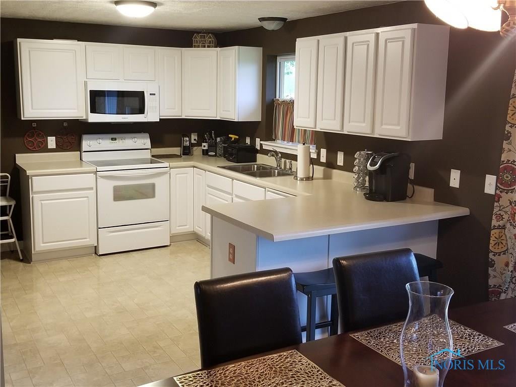 4151 Libbey Road Perrysburg, OH 43551 - Photo 4 of 16 Gallery Image 4