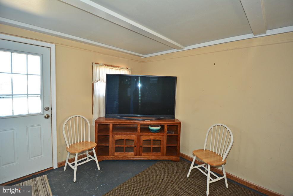 317 Diller Road Hanover, PA 17331 - Photo 18 of 25 Gallery Image 18