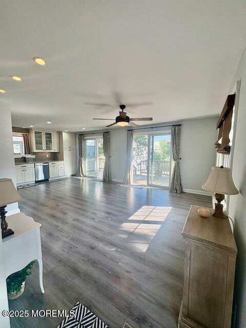 14 Jonathan Drive Manahawkin, NJ 08050 - Photo 9 of 41 Living