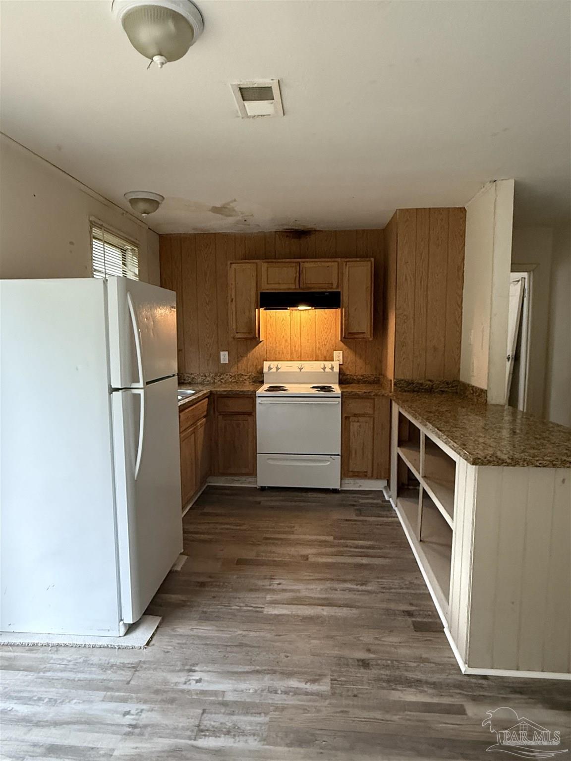 671 East Olive Road, Unit 6 Pensacola, FL 32514 - Photo 4 of 8