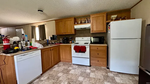 $272,500 | 950 Earl Road, Mitchell, IN 47446