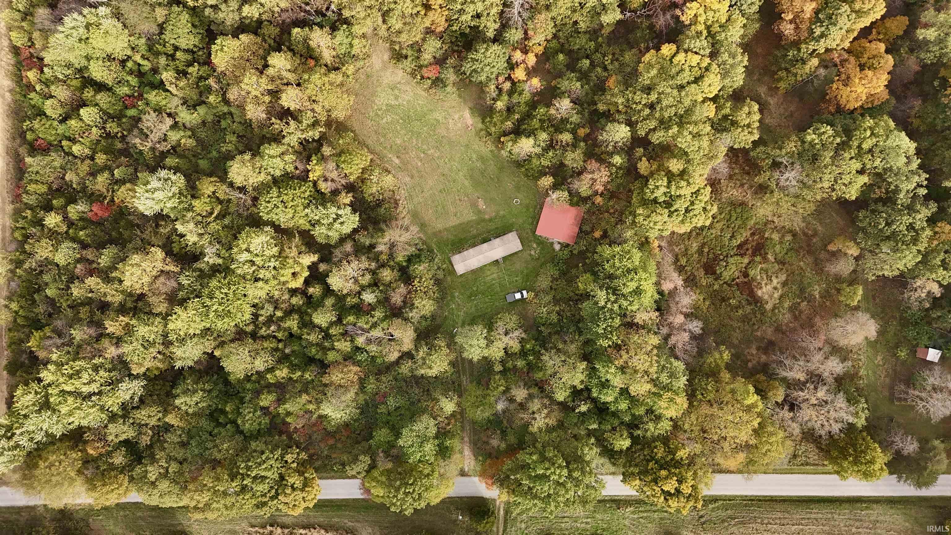 950 Earl Road Mitchell, IN 47446 - Photo 4 of 35