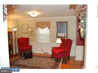 318 Hamilton Road Merion Station, PA 19066 - Photo 10 of 12