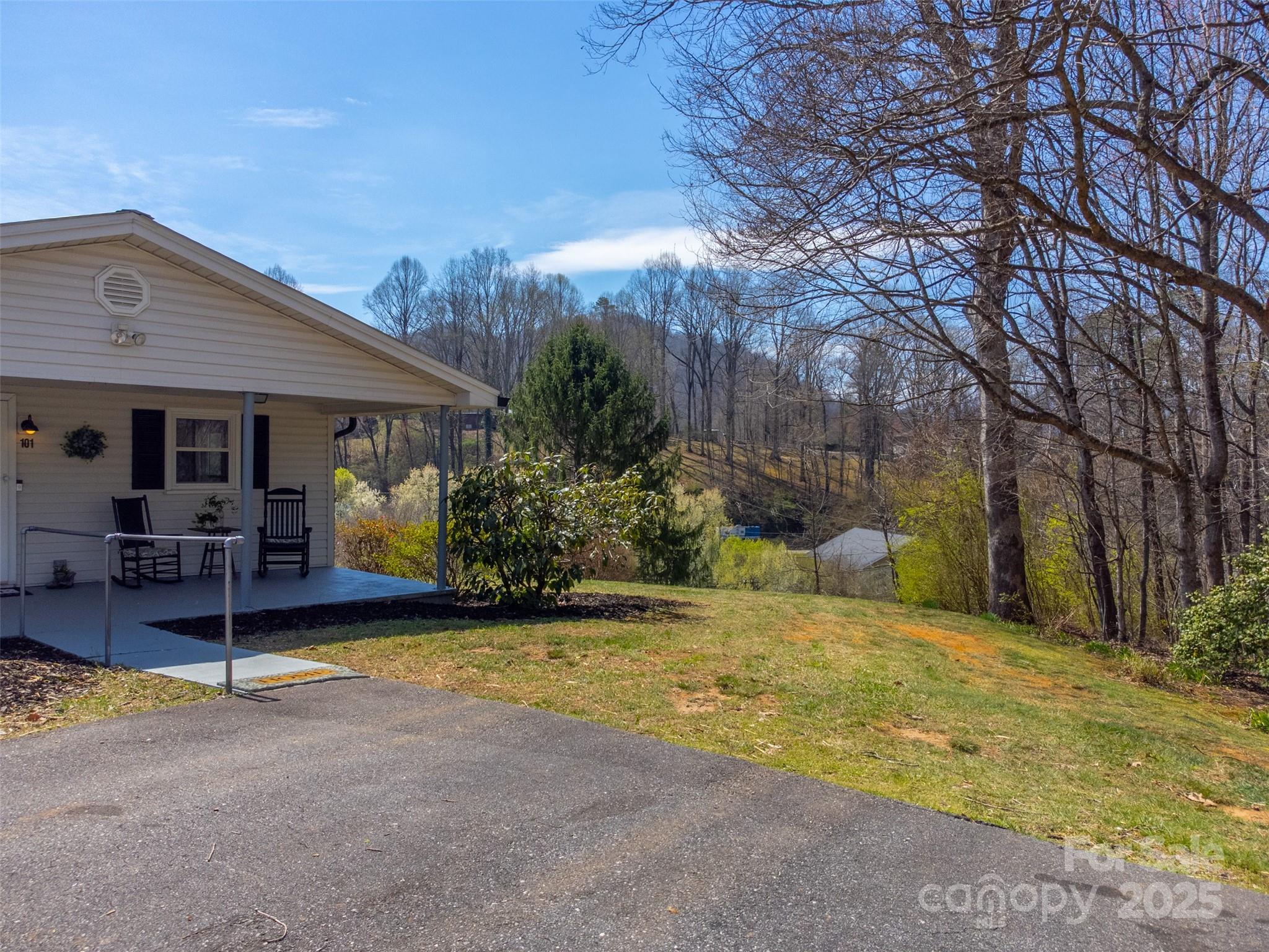 101 Astro Drive Sylva, NC 28779 - Photo 30 of 39