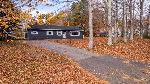 $400,000 | 11 Beech Ridge Road, Berwick, ME 03901
