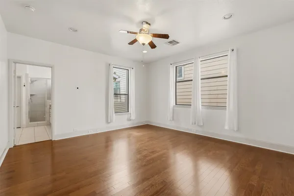 $2,800 | 2816 Rusk Street, Houston, TX 77003