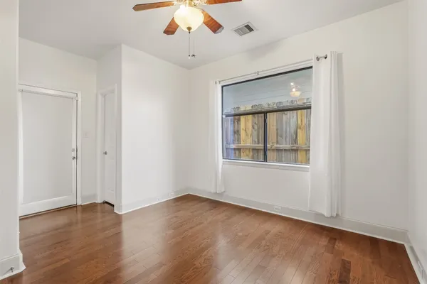 $2,800 | 2816 Rusk Street, Houston, TX 77003