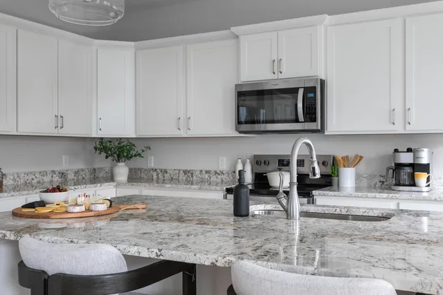 $439,000 | 9743 Fox Gap Lane, Unit 327, Soddy Daisy, TN 37379