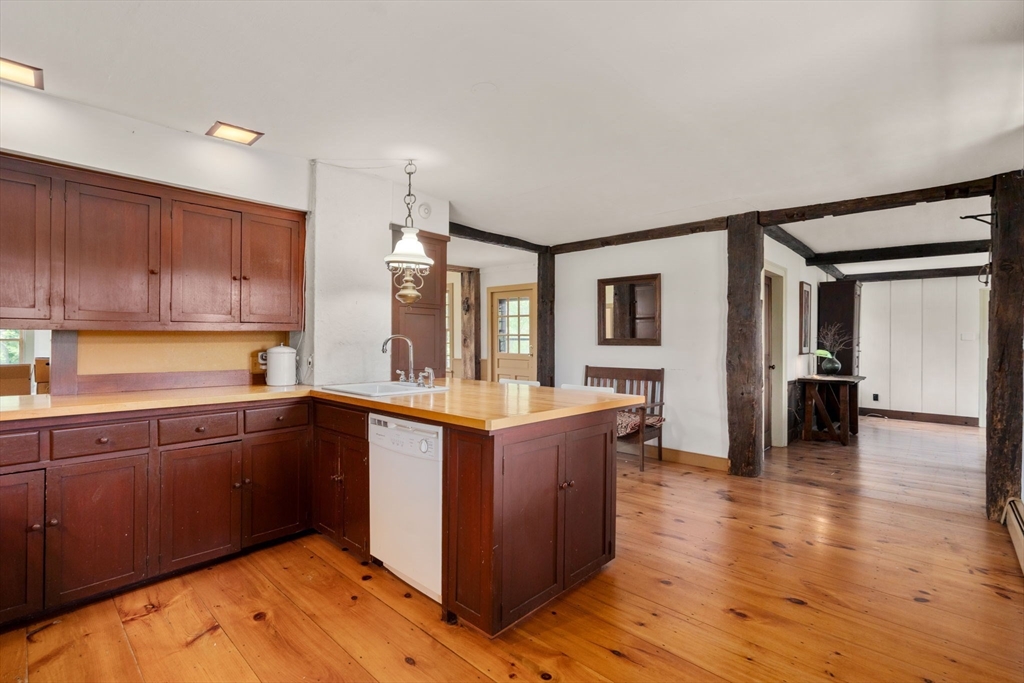 25 Golden Hill Road Lee, MA 01238 - Photo 7 of 42