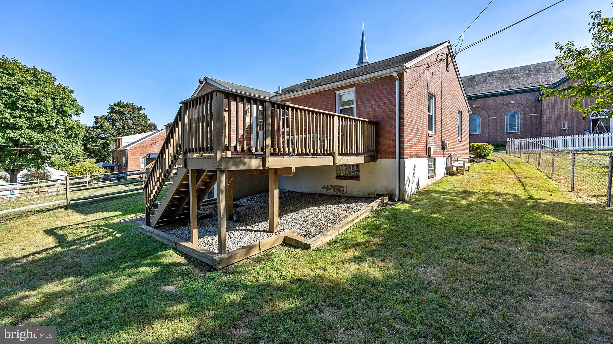 3305 Hilltop Road Newtown Square, PA 19073 - Photo 23 of 28