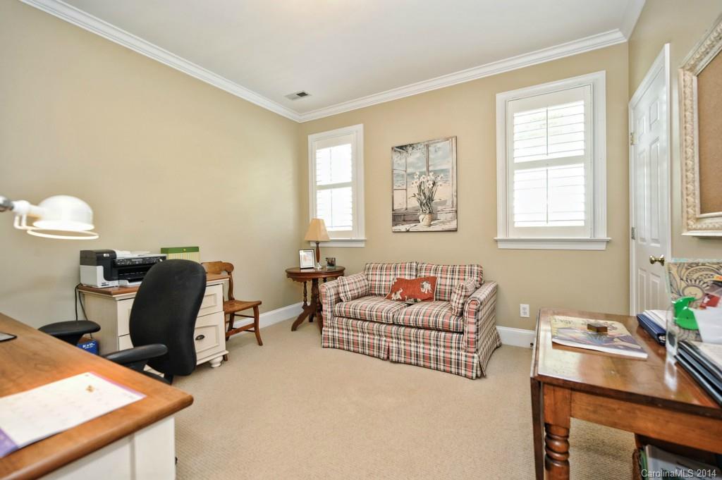 2300 Club Road Charlotte, NC 28205 - Photo 14 of 24 Gallery Image 14
