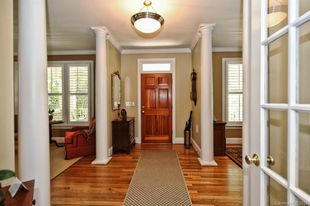 2300 Club Road Charlotte, NC 28205 - Photo 4 of 24 Gallery Image 4