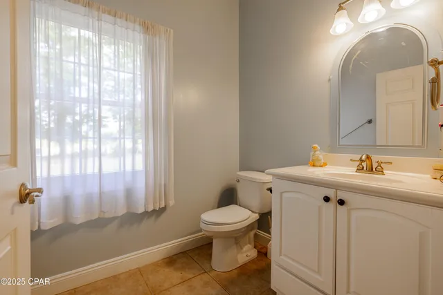 $825,000 | 4187 Shell Landing Road, Vernon, FL 32462