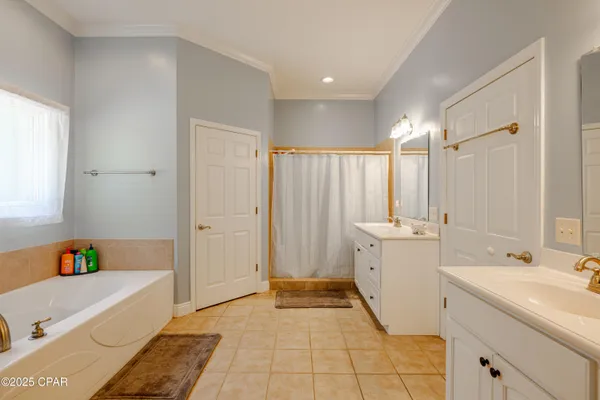 $799,000 | 4187 Shell Landing Road, Vernon, FL 32462