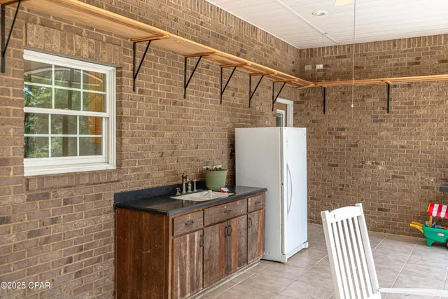 $825,000 | 4187 Shell Landing Road, Vernon, FL 32462