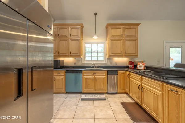 $799,000 | 4187 Shell Landing Road, Vernon, FL 32462