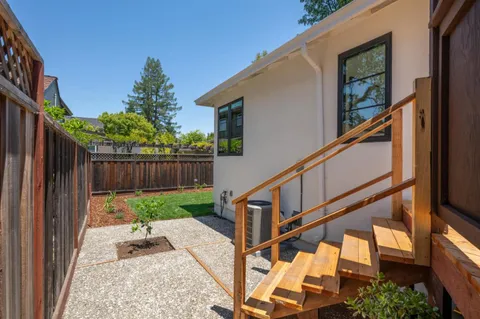 $2,750,000 | 3231 Alameda De Las Pulgas, Menlo Park, CA 94025