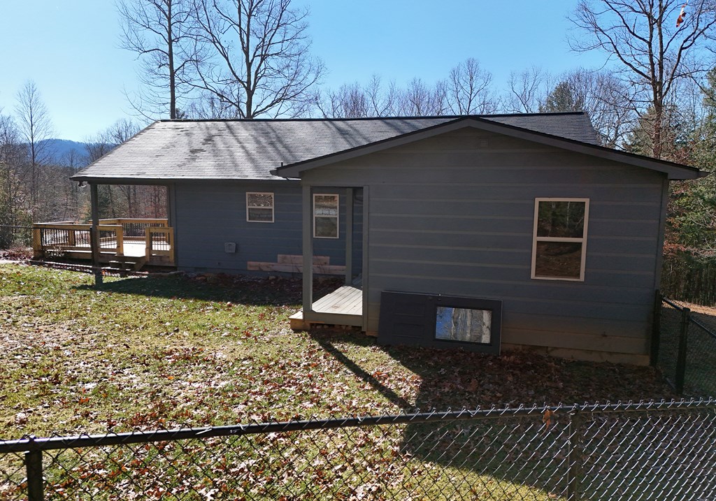128 Rabbit Knob Drive Young Harris, GA 30582 - Photo 38 of 41 Gallery Image 38