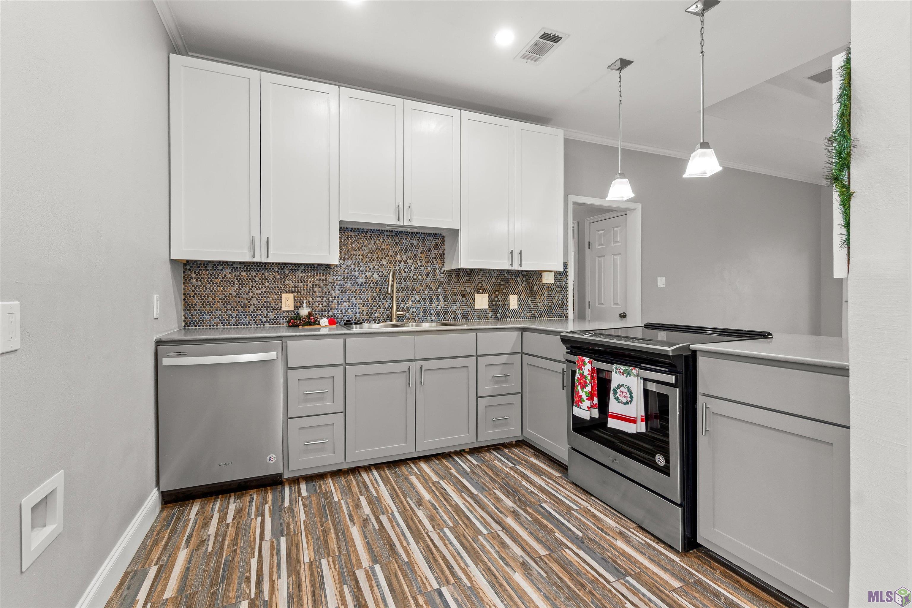 17828 Barrett Lane Baton Rouge, LA 70817 - Photo 5 of 27