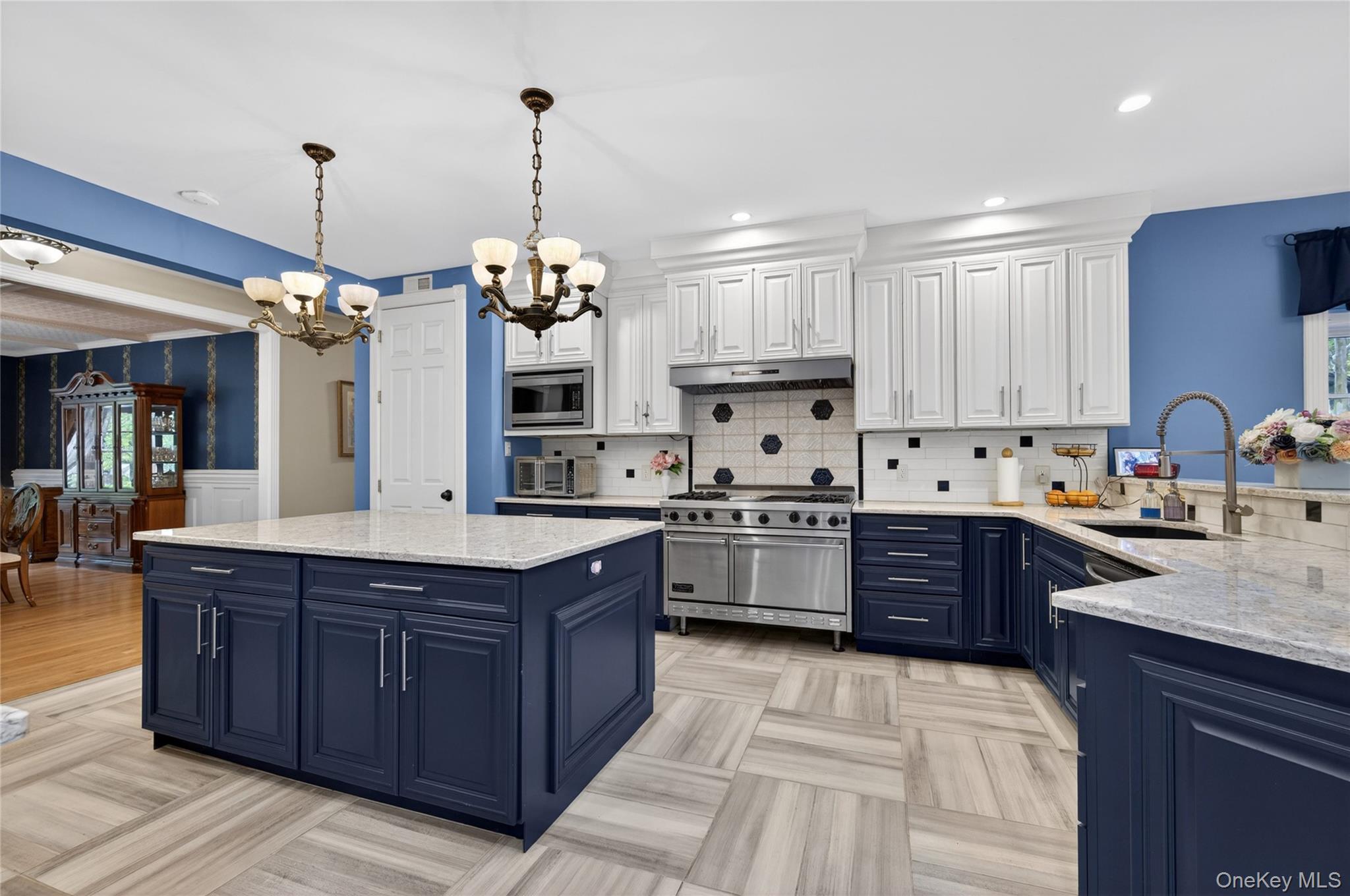 1 Springwood Path Syosset, NY 11791 - Photo 13 of 44