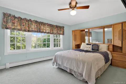 $3,900,000 | 1 Springwood Path, Syosset, NY 11791