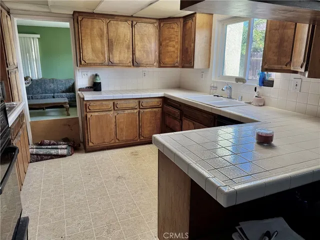 $899,000 | 3806 East Arabella Street, Long Beach, CA 90805