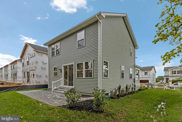 $574,999 | 5727 Howard Drive, Glen Burnie, MD 21061