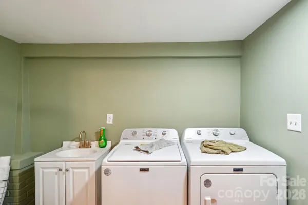 $345,000 | 210 Griffith Road, Monroe, NC 28112