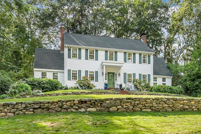$1,995,000 | 73 Ridge Road, Concord, MA 01742