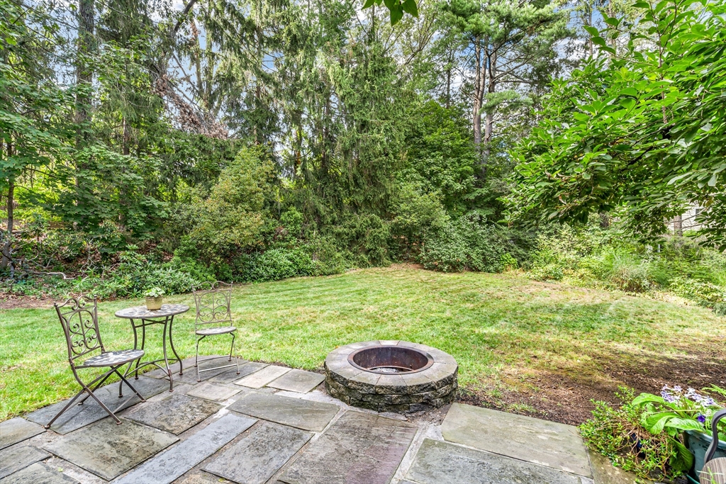 73 Ridge Road Concord, MA 01742 - Photo 11 of 40