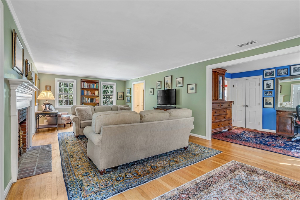 73 Ridge Road Concord, MA 01742 - Photo 17 of 40