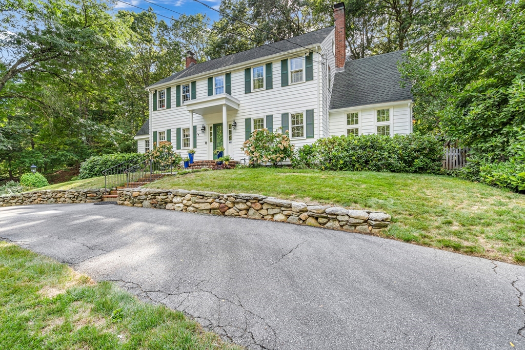 73 Ridge Road Concord, MA 01742 - Photo 4 of 40