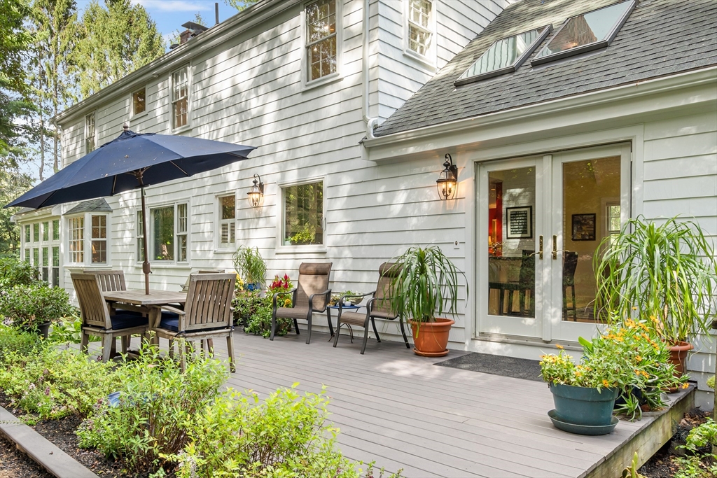 73 Ridge Road Concord, MA 01742 - Photo 5 of 40