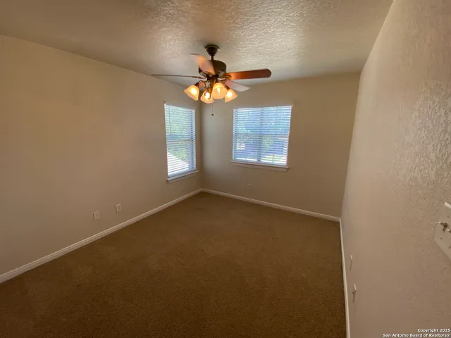 $2,300 | 204 Horse Hill, Boerne, TX 78006