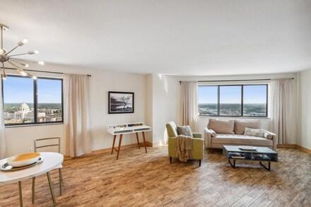 78 10th Street East, Unit 3309 St. Paul, MN 55101 - Photo 1 of 51