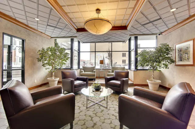 $185,000 | 78 10th Street East, Unit 3309, St. Paul, MN 55101