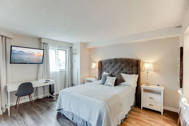 $185,000 | 78 10th Street East, Unit 3309, St. Paul, MN 55101