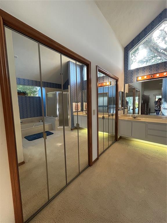 9528 Southeast 70th Terrace Ocala, FL 34472 - Photo 13 of 43 a view of an entryway with a glass door