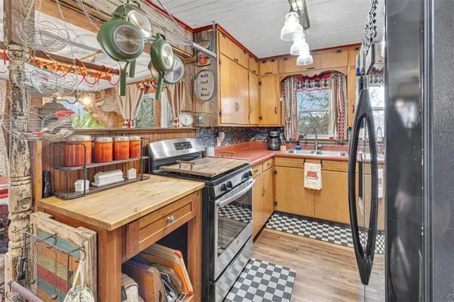 $245,000 | 8890 Southwest Lake Drive, Lathrop, MO 64465