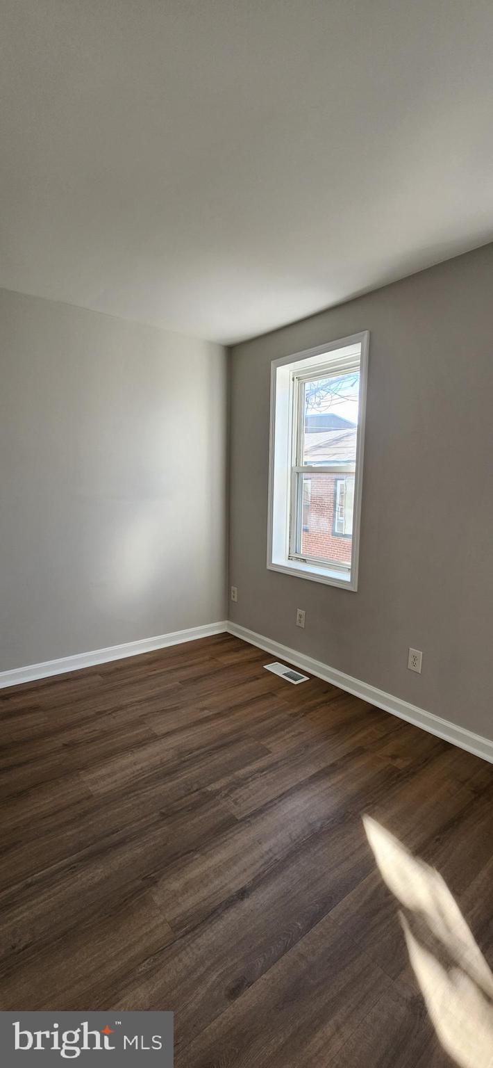 229 South Durham Street Baltimore, MD 21231 - Photo 11 of 16