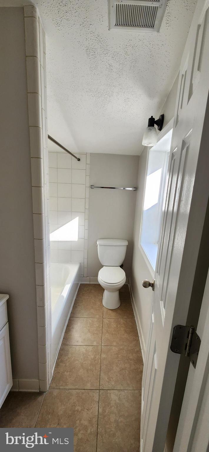 229 South Durham Street Baltimore, MD 21231 - Photo 10 of 16