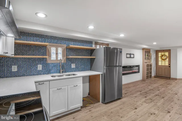 $1,950 | 66 Bryant Street Northwest, Unit B, Washington, DC 20001