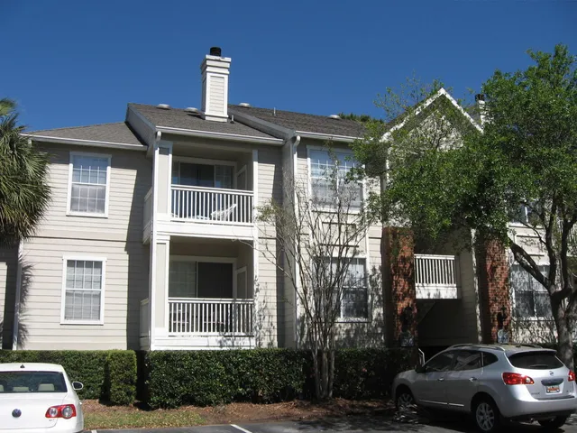 $2,600 | 1600 Long Grove Drive, Unit 1221, Mount Pleasant, SC 29464