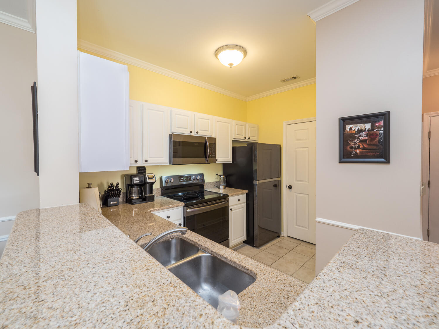 1600 Long Grove Drive, Unit 1221 Mount Pleasant, SC 29464 - Photo 4 of 28 Copy of 1600 Long Grove 1221-020631