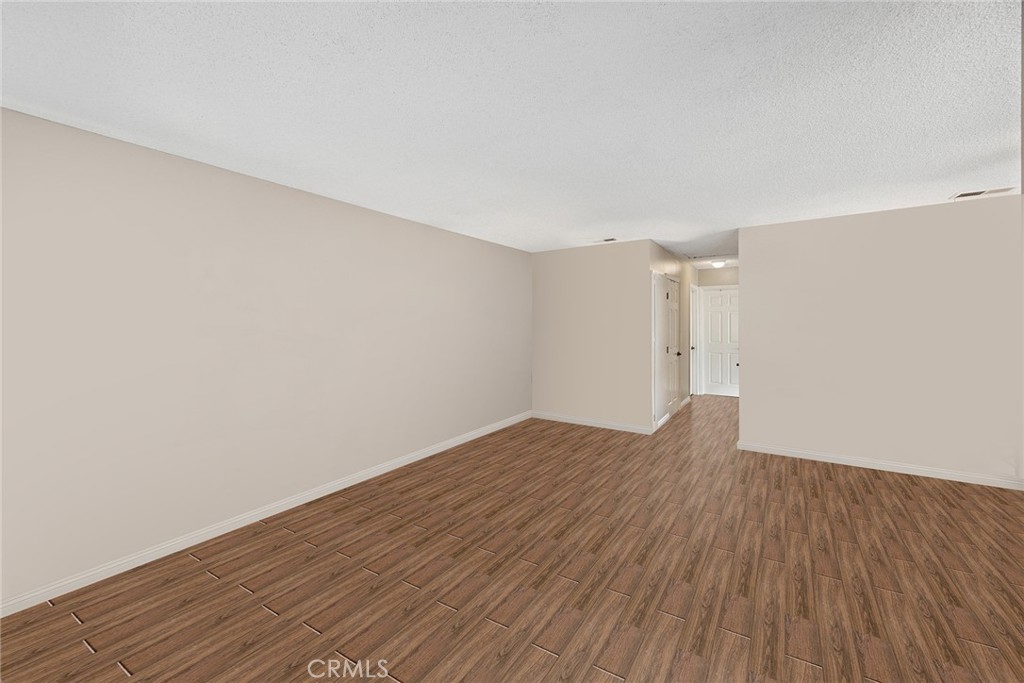 16892 Limelight Circle, Unit B Huntington Beach, CA 92647 - Photo 14 of 23