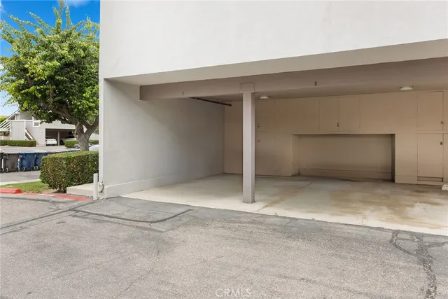 $599,000 | 16892 Limelight Circle, Unit B, Huntington Beach, CA 92647