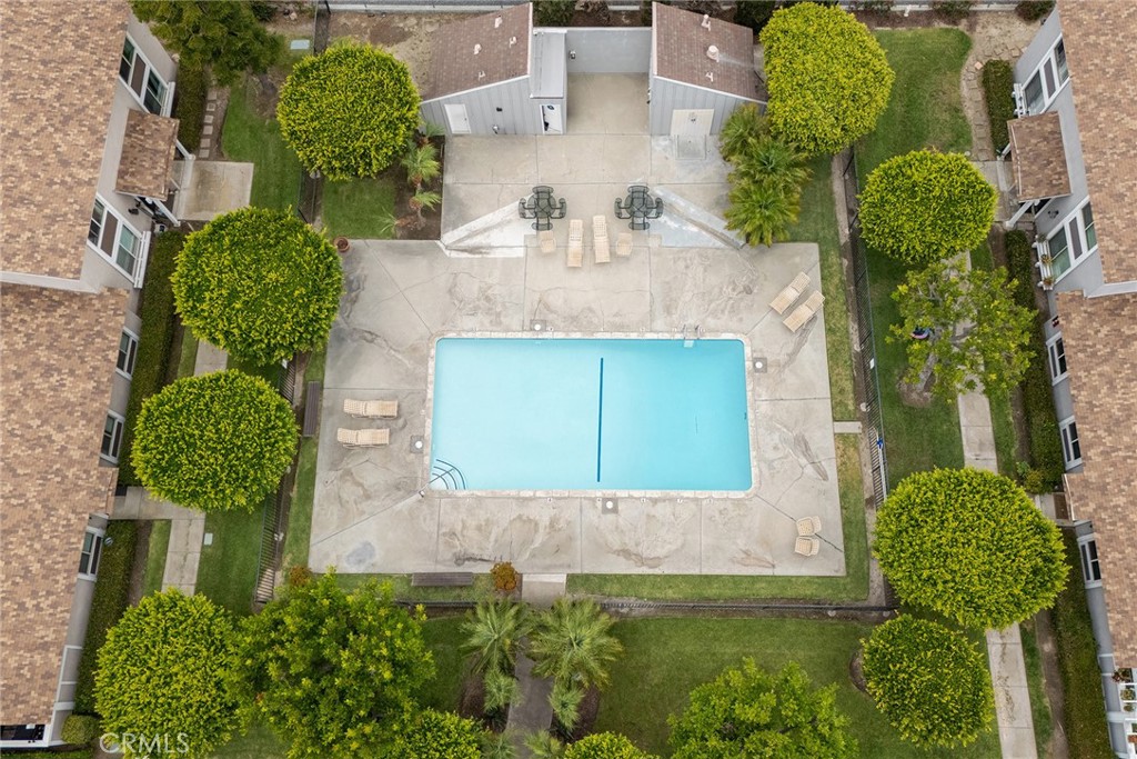 16892 Limelight Circle, Unit B Huntington Beach, CA 92647 - Photo 18 of 23